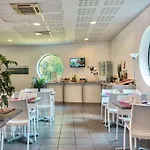 Zenitude Bordeaux - מלון