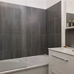 מלון Zenitude Bordeaux - *