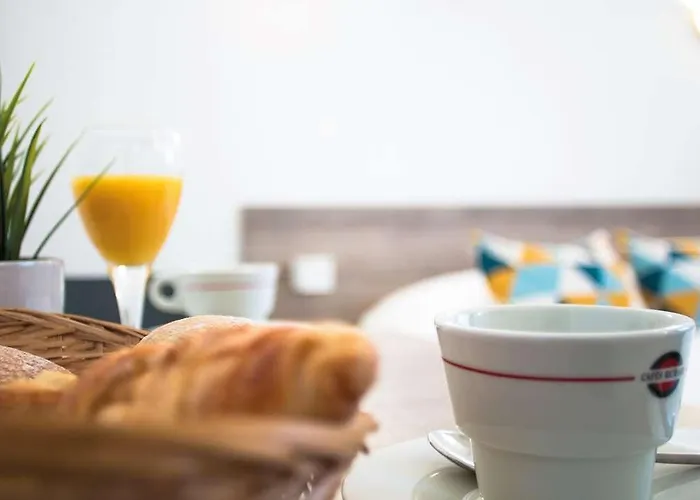 Hotel Zenitude Bordeaux - *